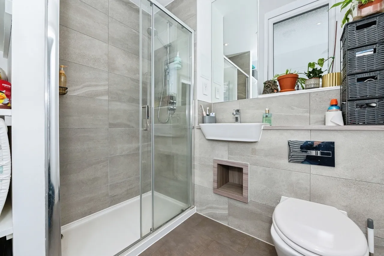 Allington Lane, Western Cross, DA10, photo 9