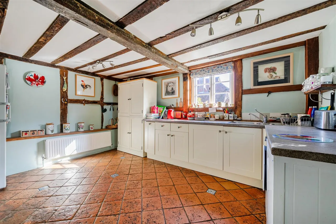 High Street, Burbage, SN8, photo 6