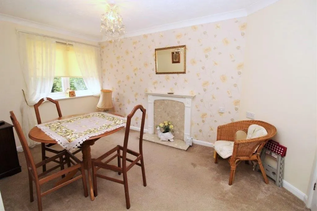 Hudsons Court,Darkes Lane, Potters Bar EN6 1DH, photo 4