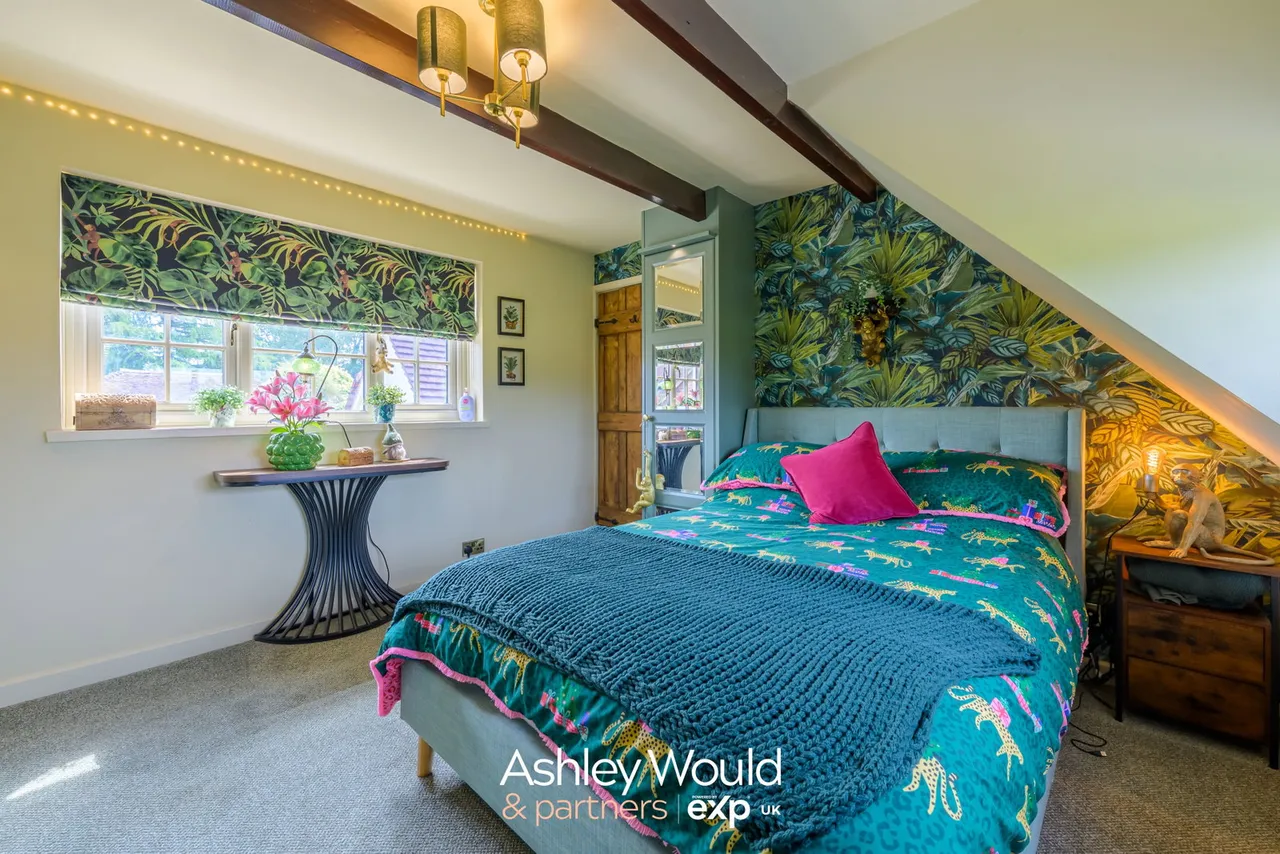 Lovett Cottage, Cutnall Green, WR9, photo 18