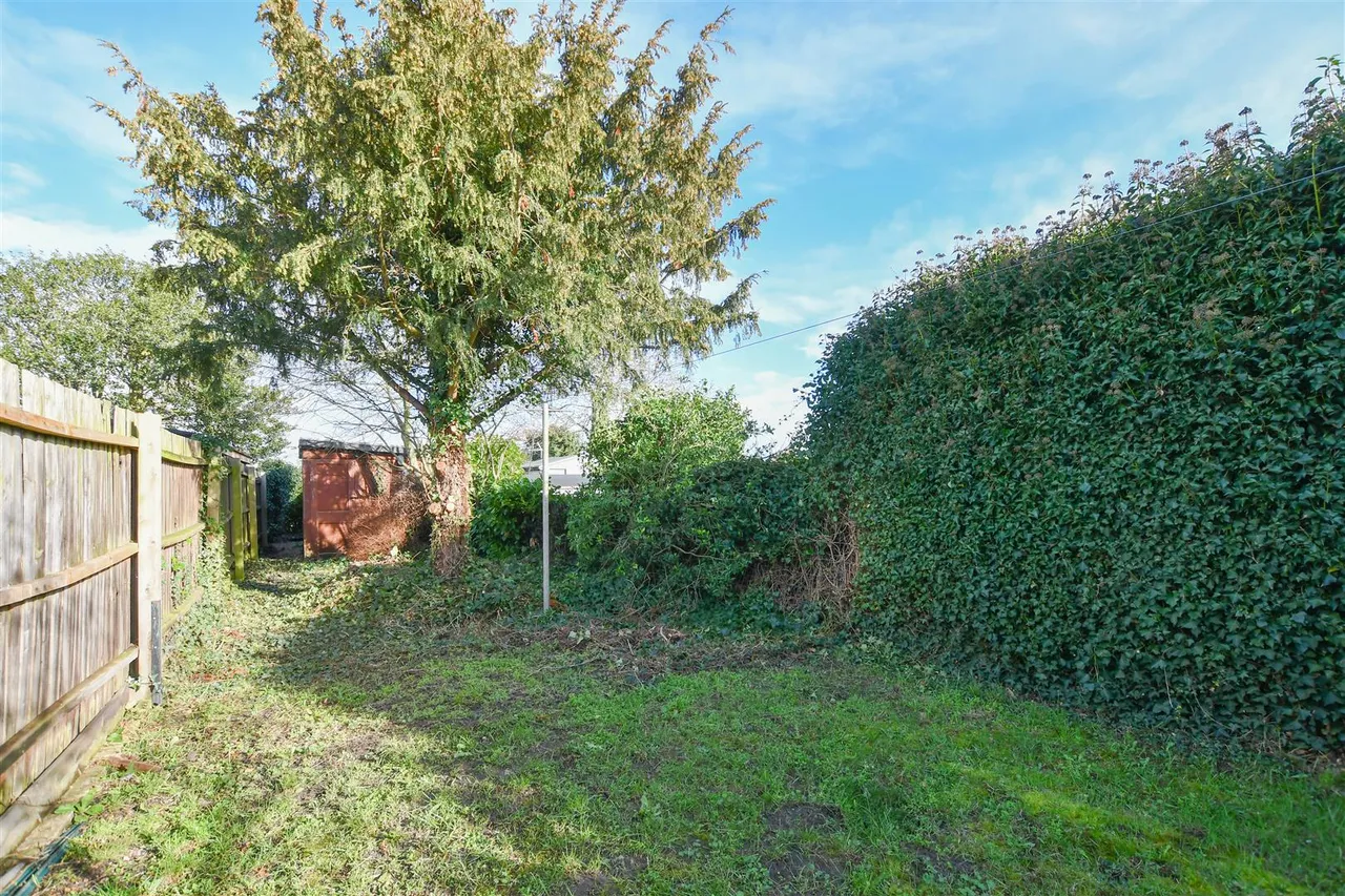 Mildenhall Road, Fordham, CB7, photo 16