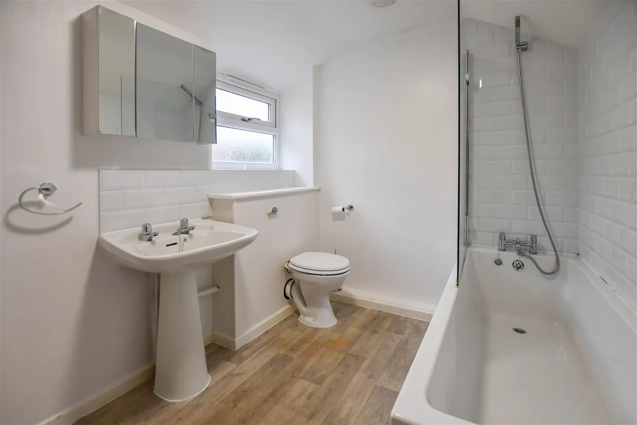 Mildenhall Road, Fordham, CB7, photo 9