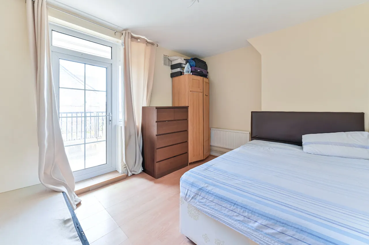 14 Povey House, Tulse Hill, London, photo 4