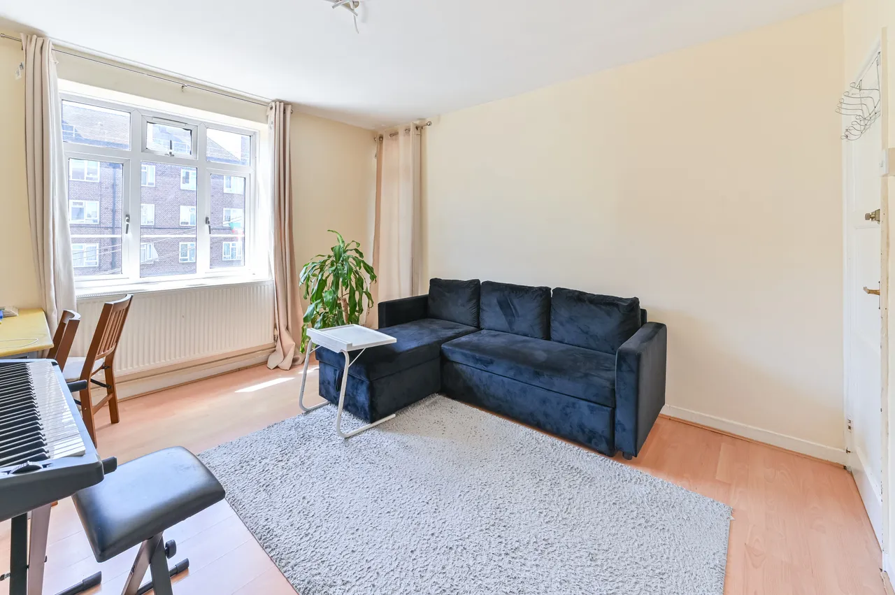 14 Povey House, Tulse Hill, London, photo 6