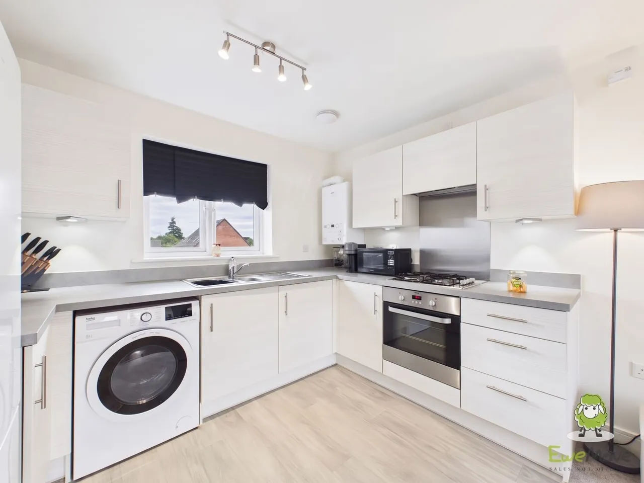 Samuel Armstrong Way, Crewe, CW1, photo 7