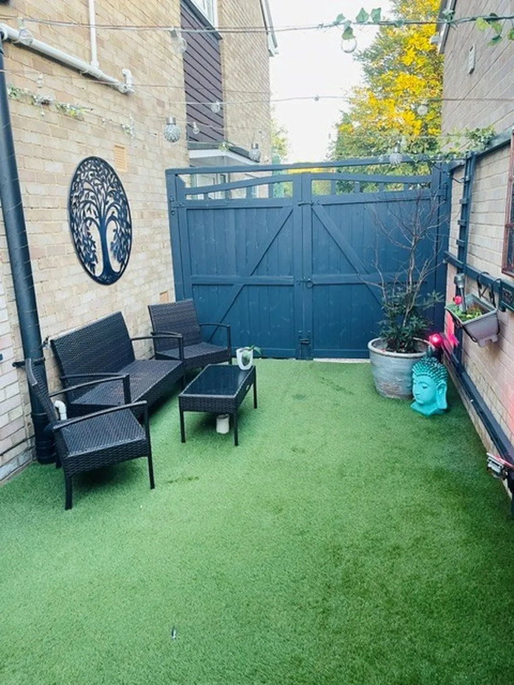 Canvey Close, Crawley, RH11, photo 17