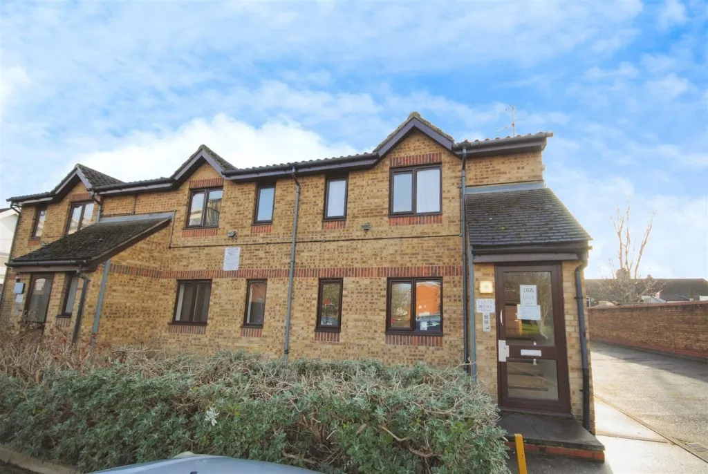 1 bed flat to rent, Southwold Road, Watford