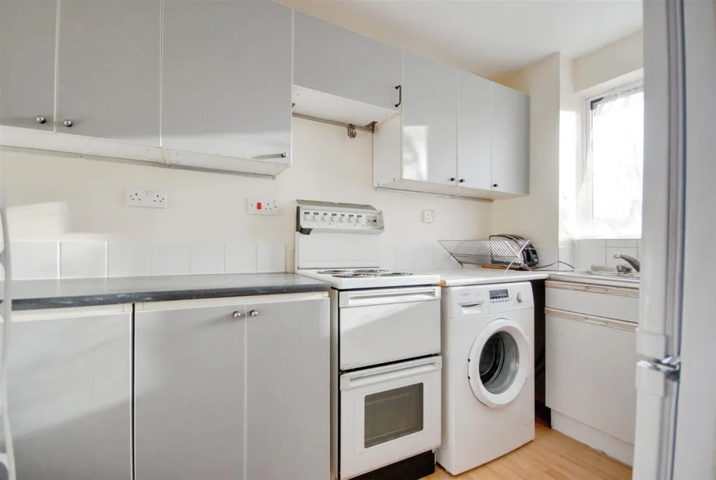 Southwold Road, Watford, photo 5