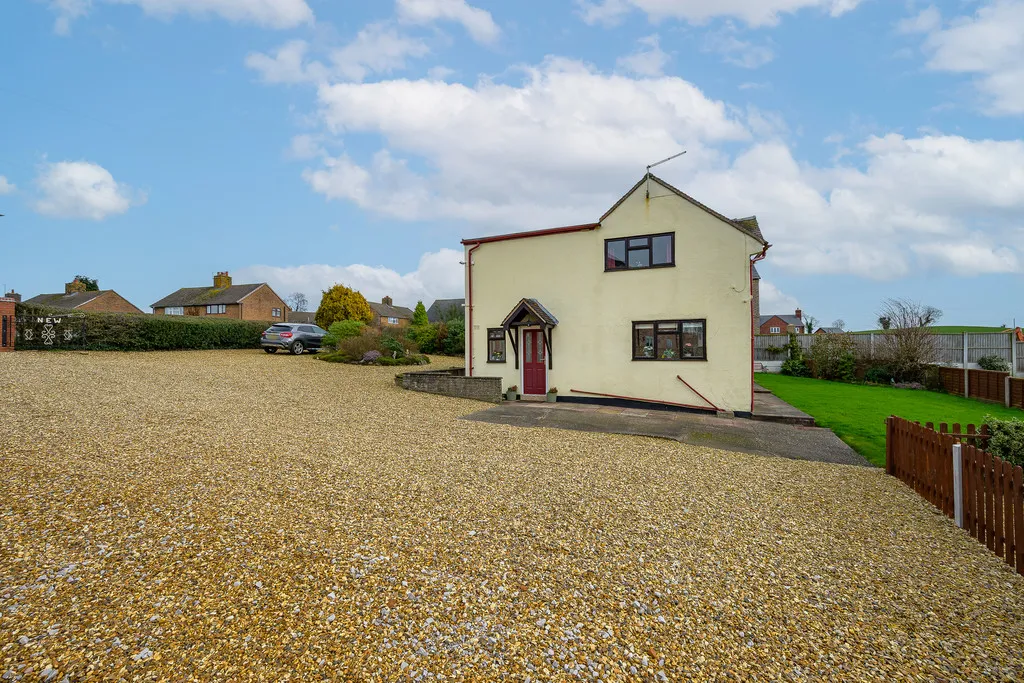 New Farm, Woodseaves, photo 32