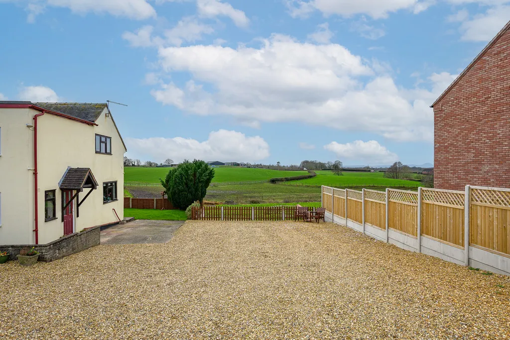 New Farm, Woodseaves, photo 22
