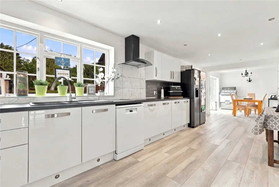 with 4 bedrooms in Little Hallingbury, Nr Bishop's Stortford, CM22, photo 6