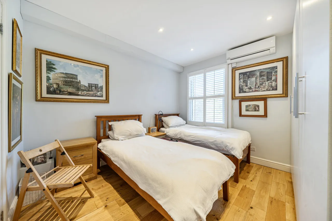 Rofant Road, Northwood, HA6, photo 12