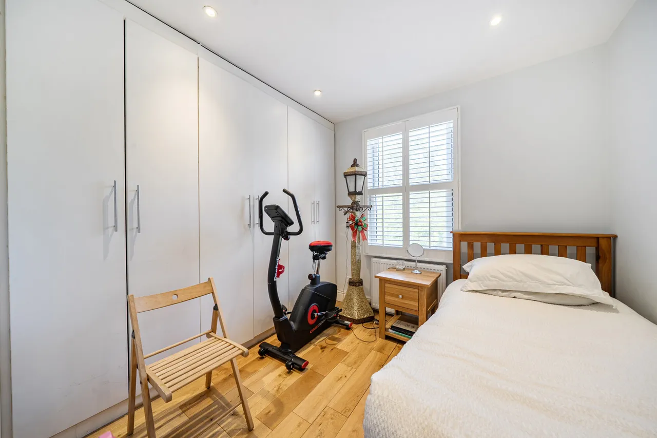 Rofant Road, Northwood, HA6, photo 16