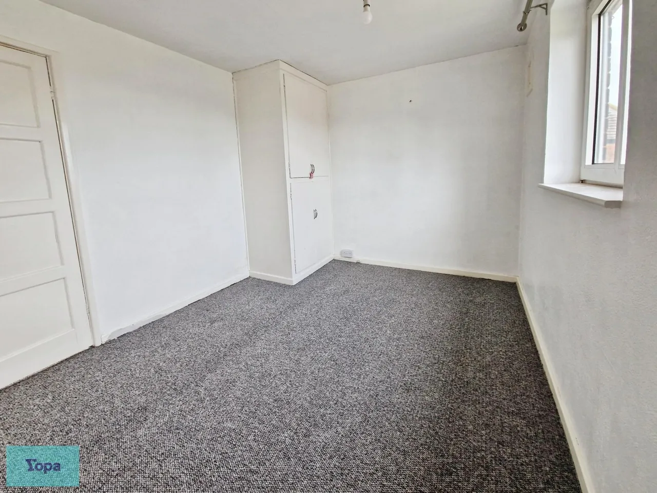 High Street, Wroot, DN9, photo 16