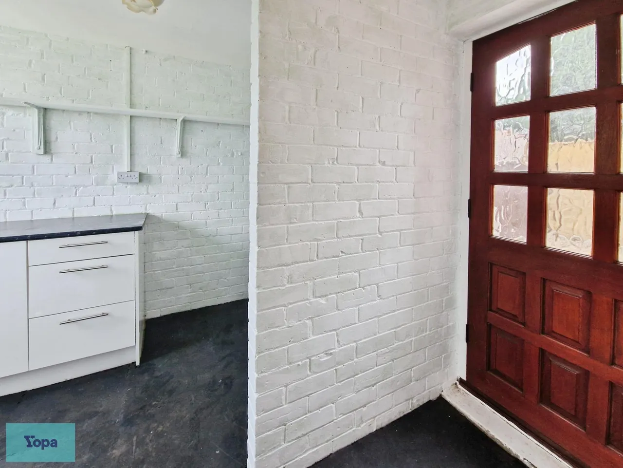 High Street, Wroot, DN9, photo 5