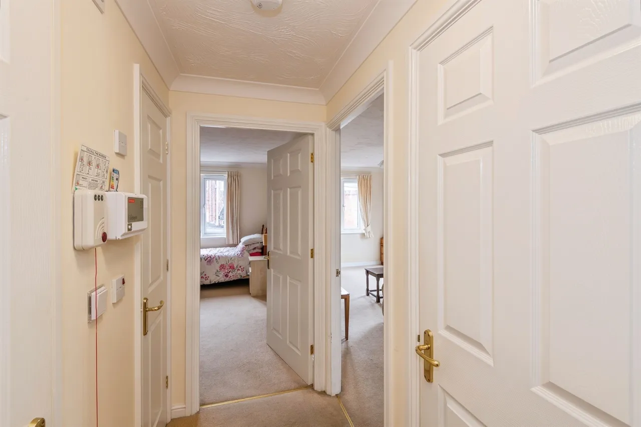 Blenheim Road, Minehead, TA24, photo 7