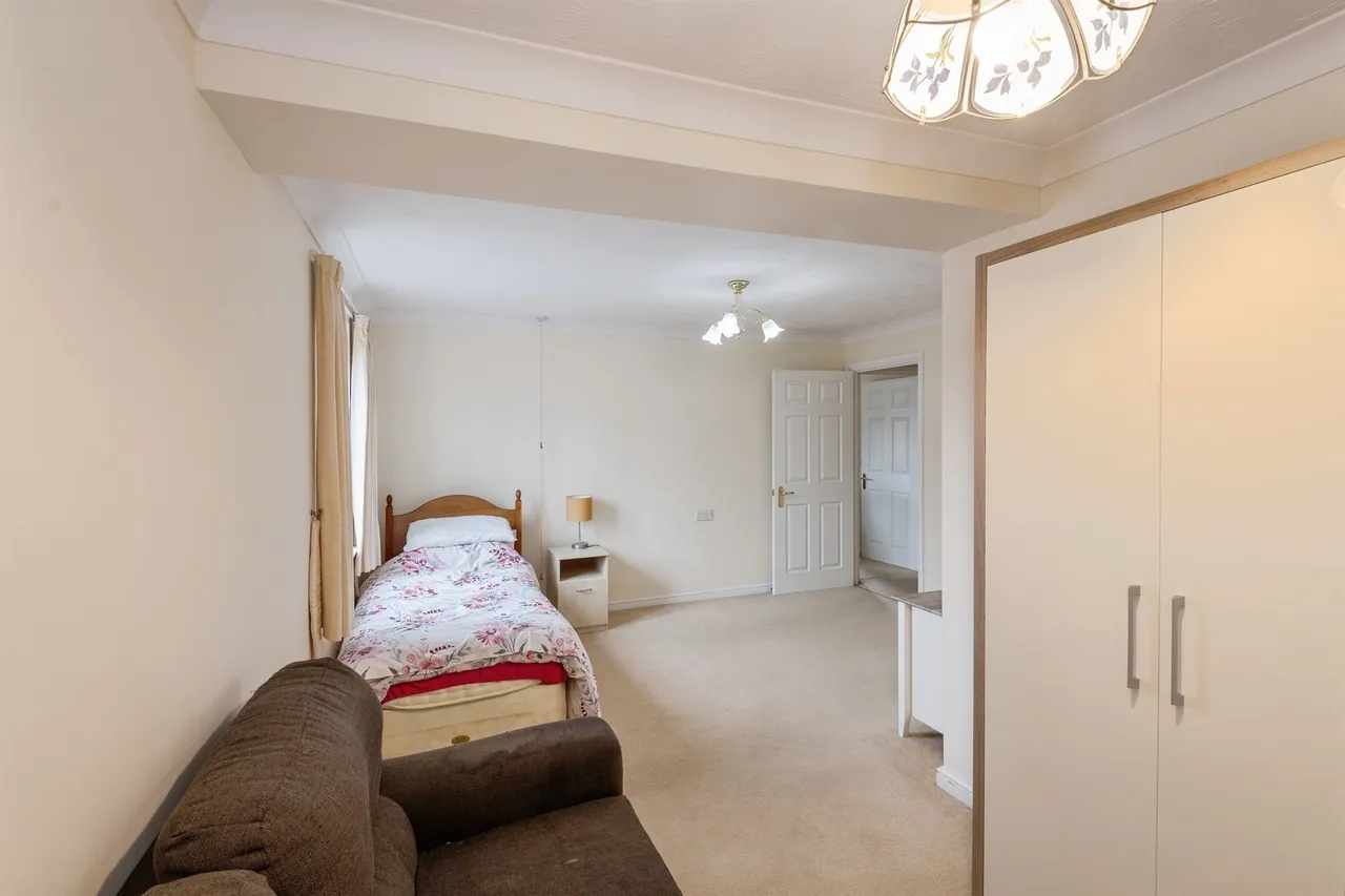 Blenheim Road, Minehead, TA24, photo 10