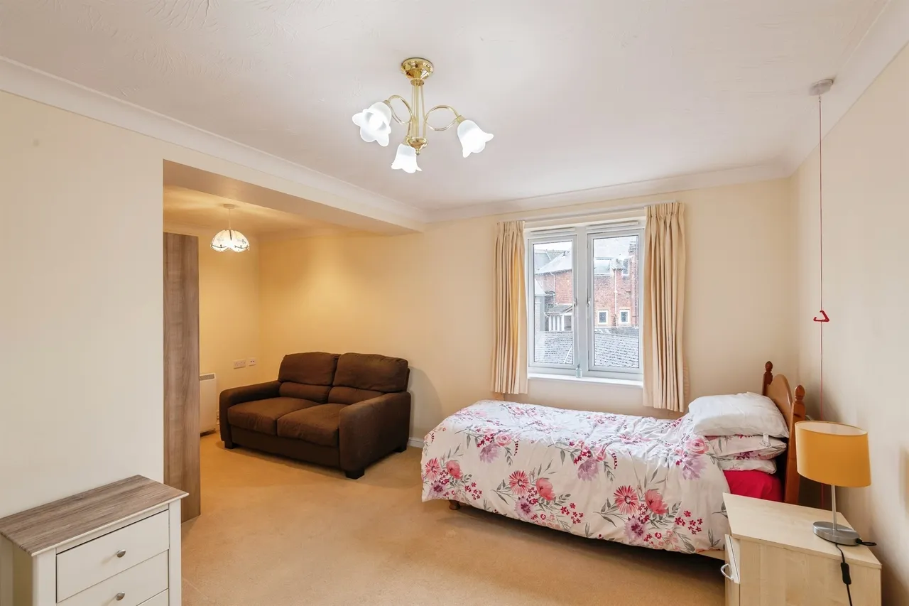 Blenheim Road, Minehead, TA24, photo 8