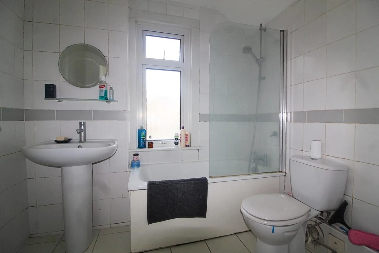St. Stephens Road, Barnet EN5 2TA, photo 5
