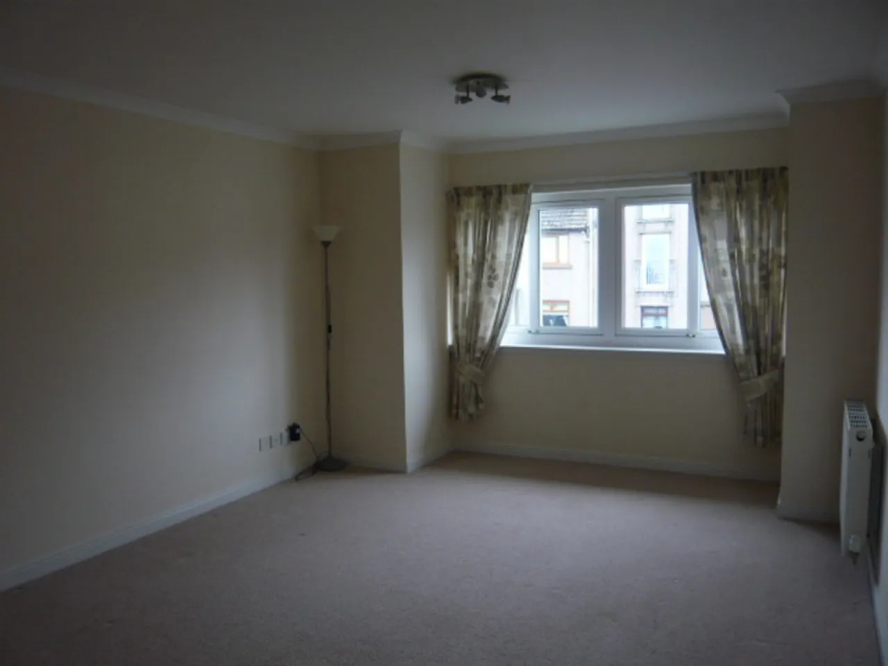 Oakfield Street, Kelty, KY4, photo 3
