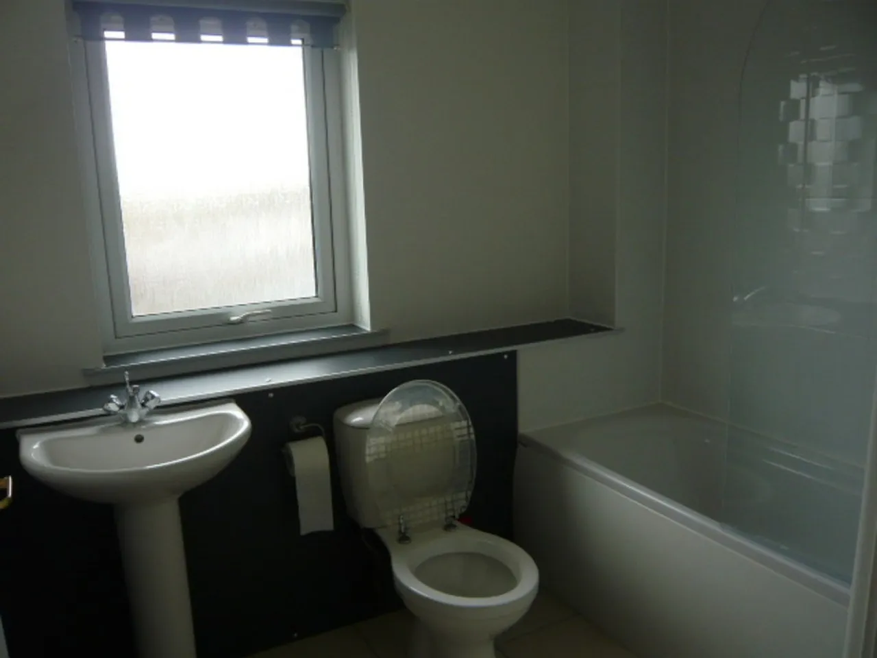 Oakfield Street, Kelty, KY4, photo 4