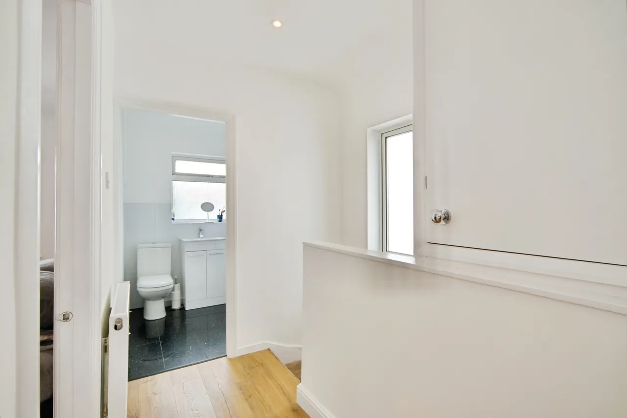 Crosby Road, Dagenham, Essex, RM10, photo 13
