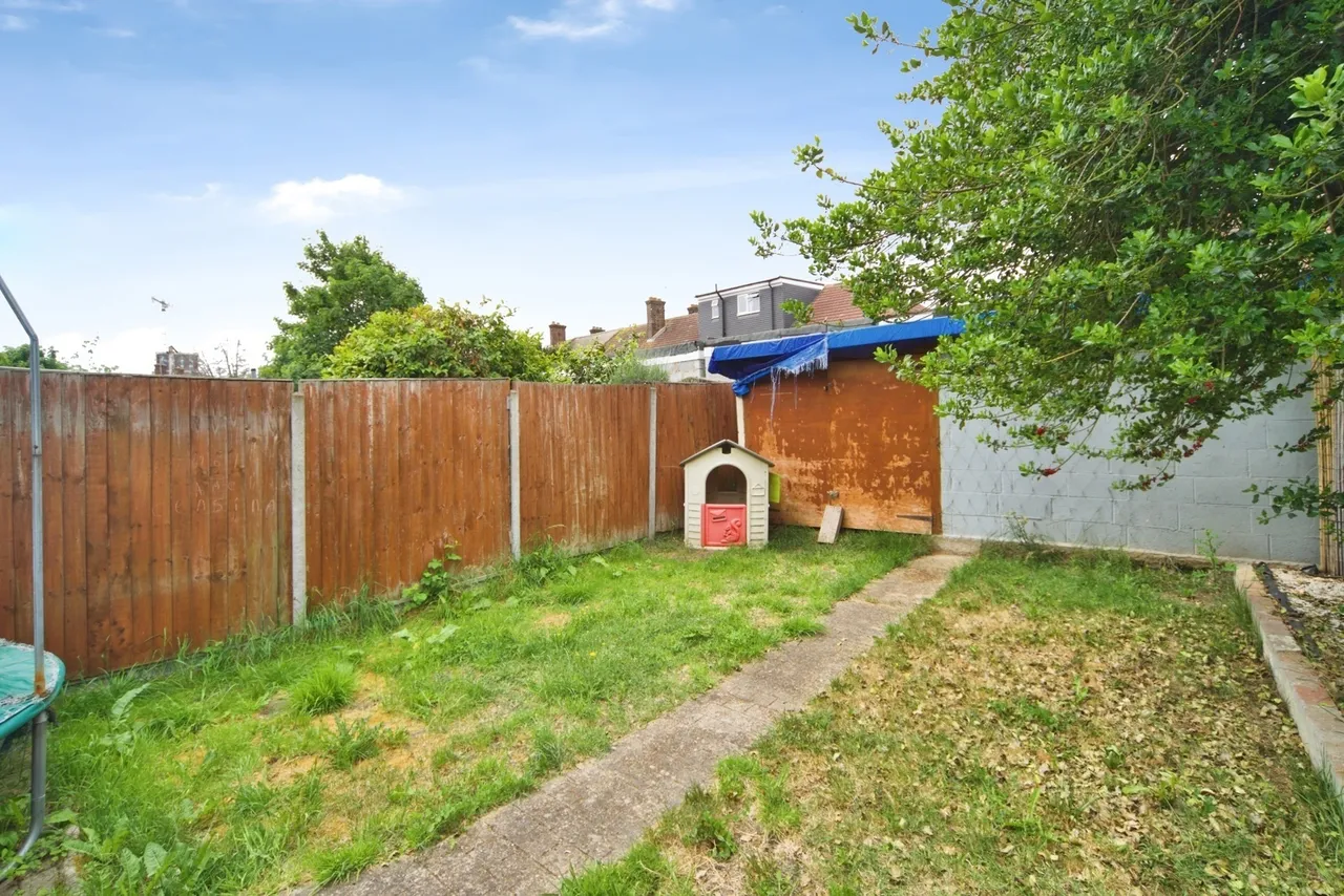 Crosby Road, Dagenham, Essex, RM10, photo 14