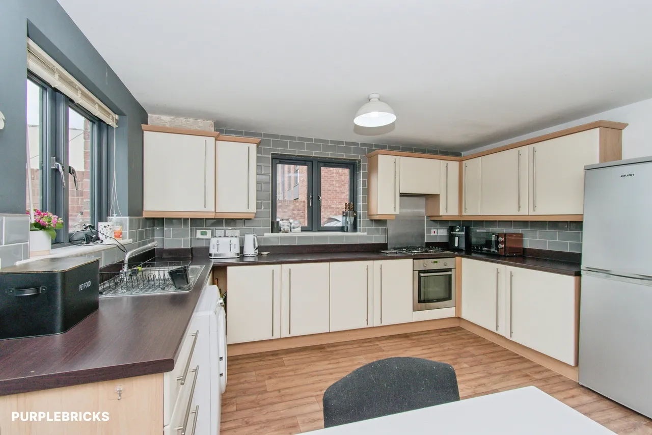 Siskin Way, Allerton Bywater, WF10, photo 9