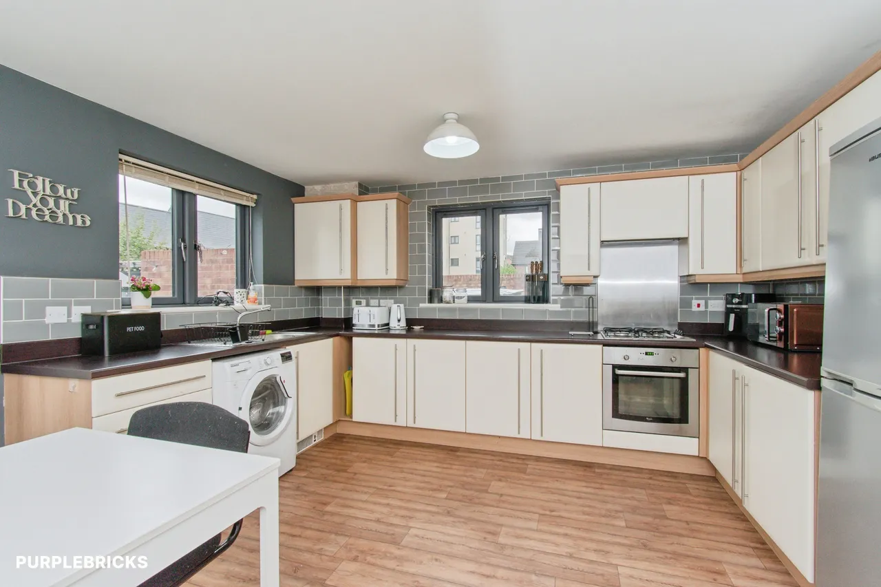 Siskin Way, Allerton Bywater, WF10, photo 7
