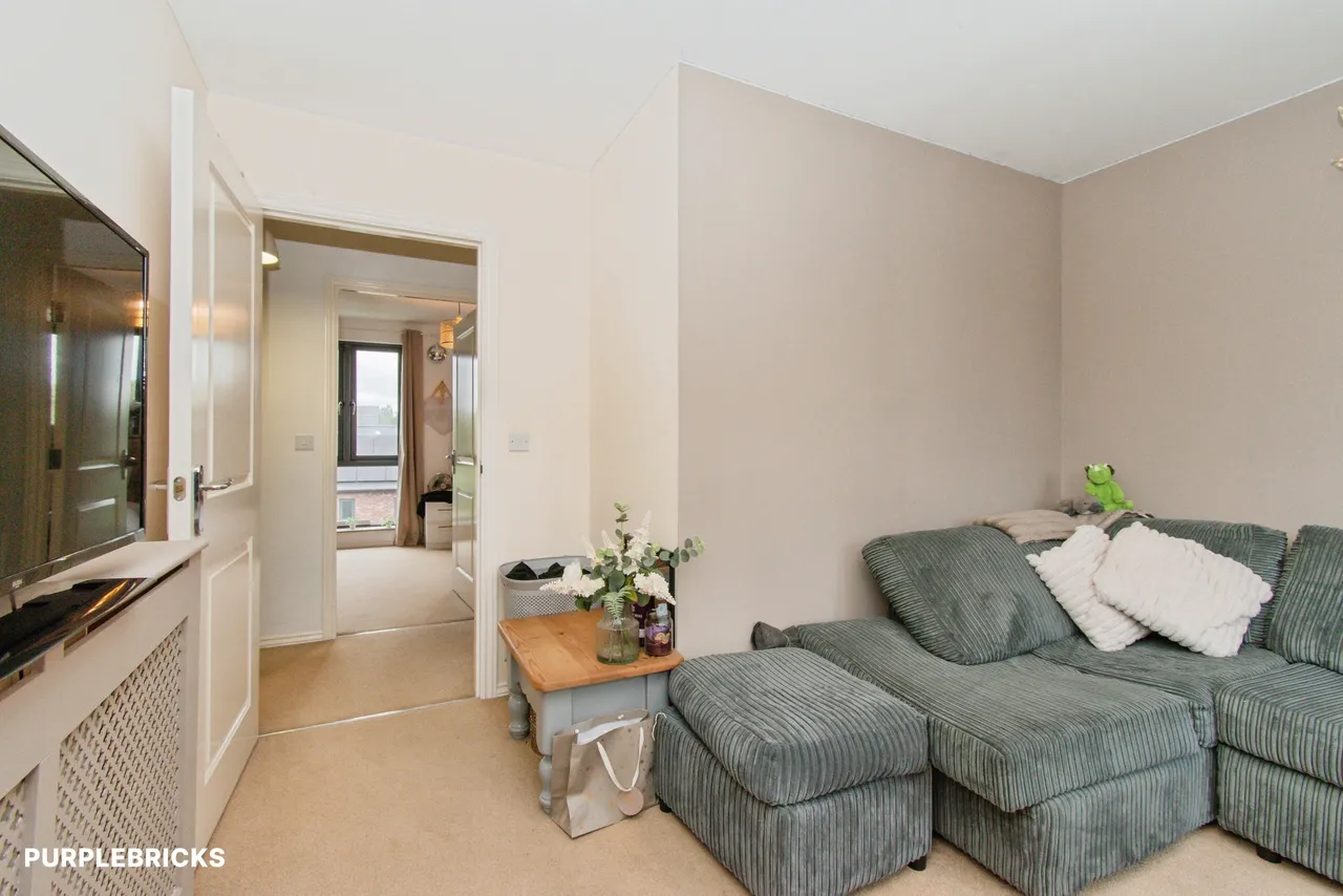 Siskin Way, Allerton Bywater, WF10, photo 12