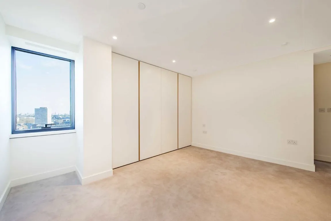 Fann Street, EC2Y, photo 8