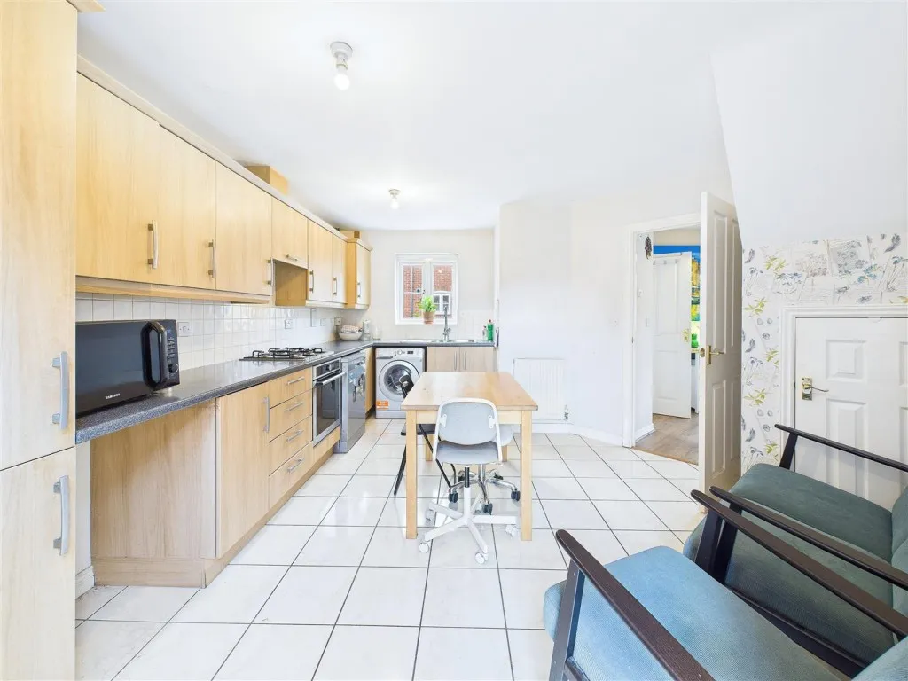 Nothill Road, Hilton, DE65, photo 4
