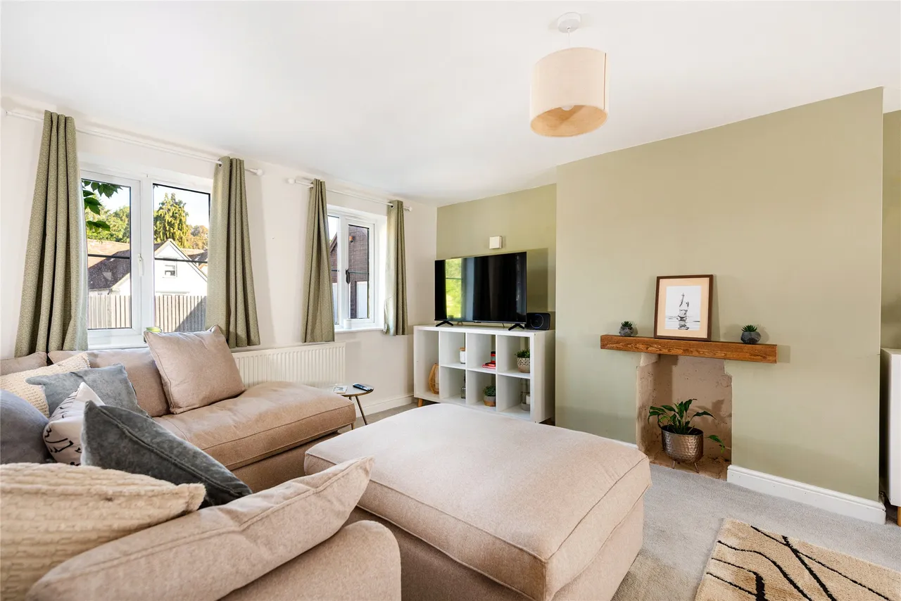 Main Street, MK18, photo 10