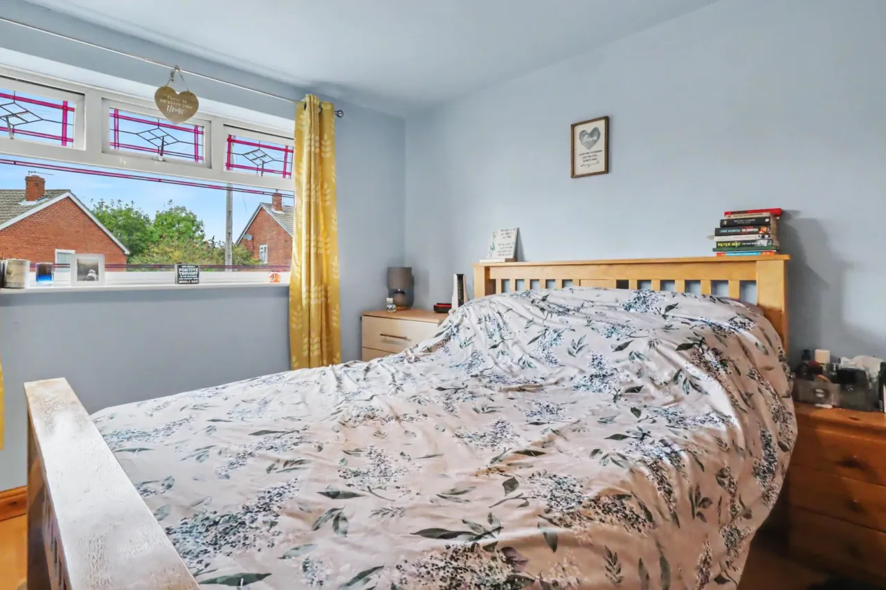 Wiltshire Drive, Congleton, photo 9