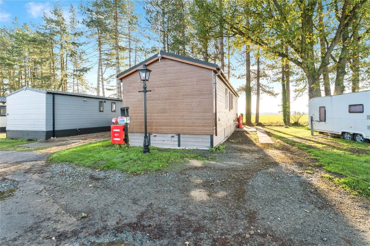 Crossways Caravan Site, Little Snoring, Fakenham, Norfolk, NR21, photo 23
