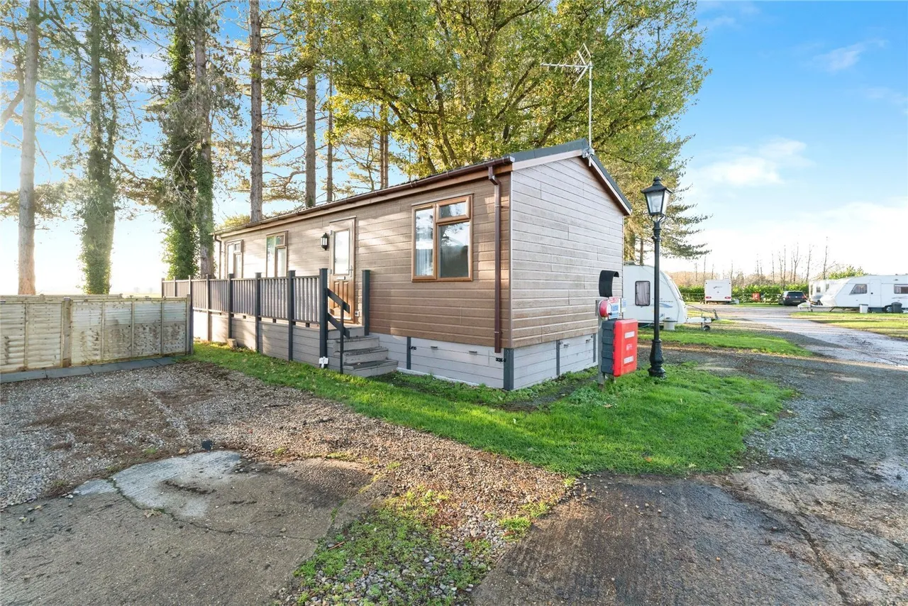 Crossways Caravan Site, Little Snoring, Fakenham, Norfolk, NR21, photo 17