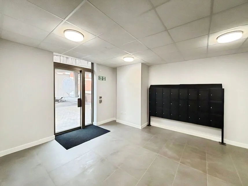 Elmsleigh Road, Staines, TW18, photo 13