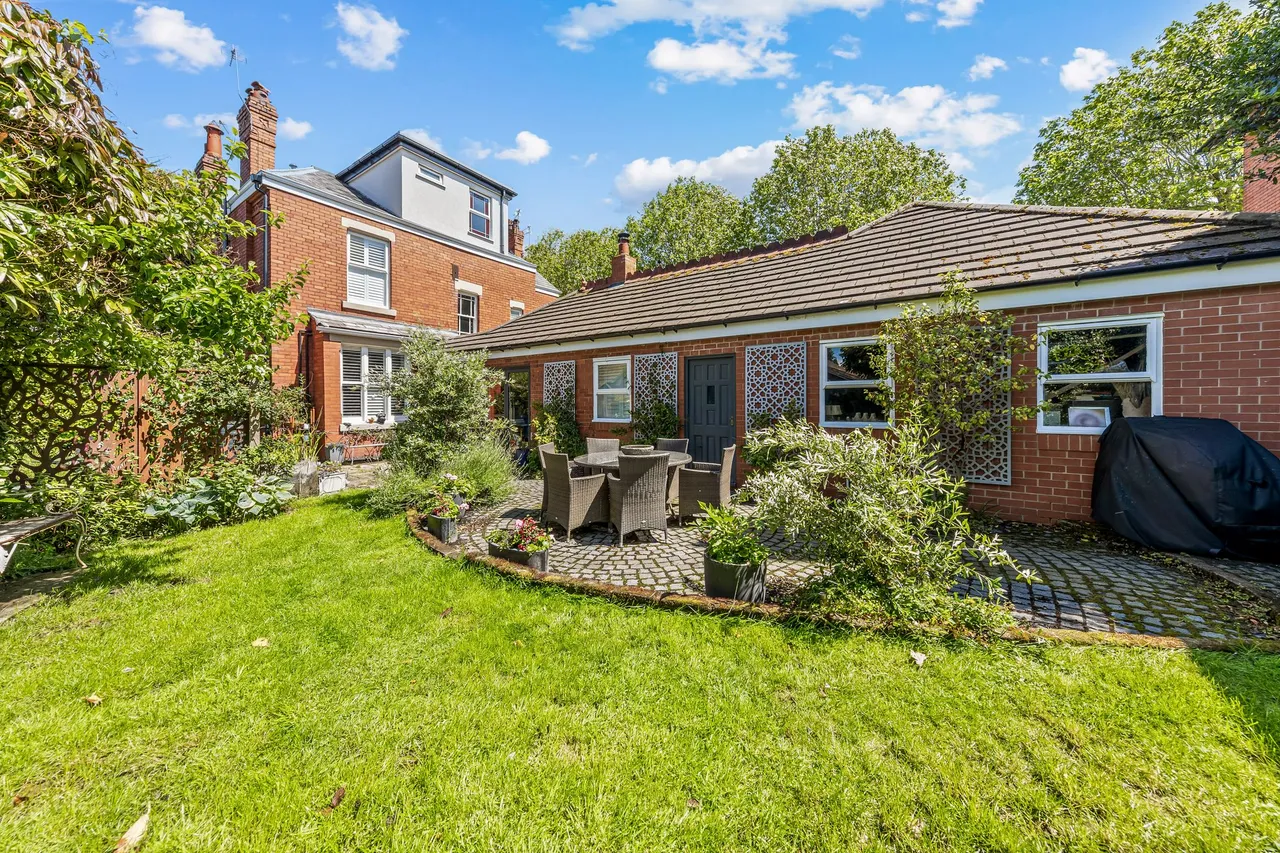 Walton Road, Stockton Heath, Warrington, Warrington, WA4 6NS, photo 25