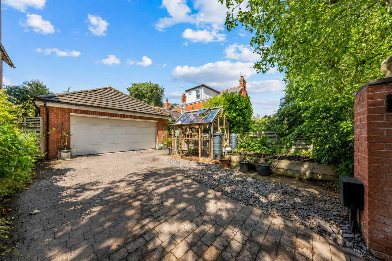 Walton Road, Stockton Heath, Warrington, Warrington, WA4 6NS, photo 31