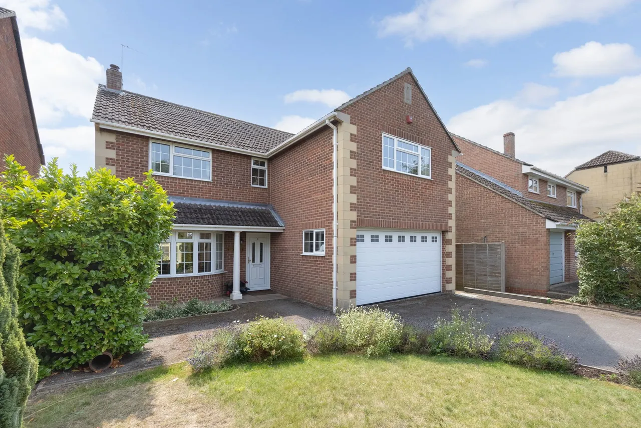 4 bed house for sale, Rowde Court Road, Rowde, SN10