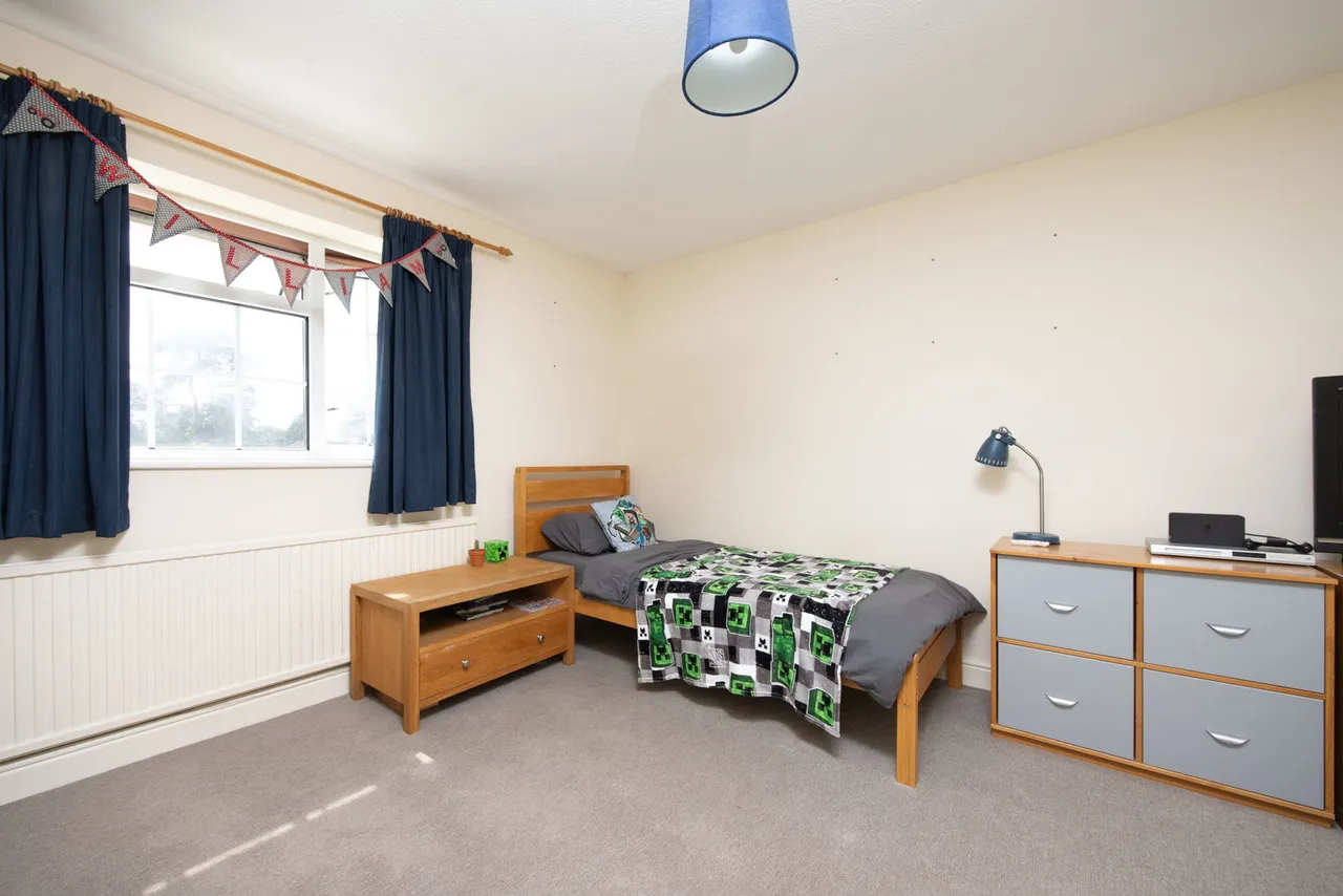 Rowde Court Road, Rowde, SN10, photo 10