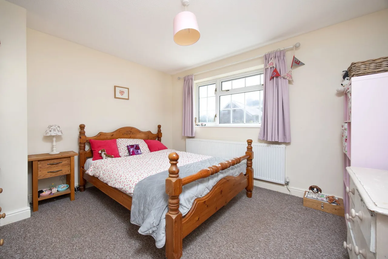 Rowde Court Road, Rowde, SN10, photo 12