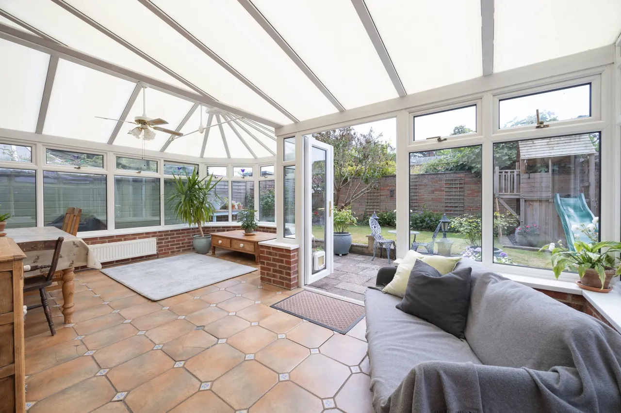 Rowde Court Road, Rowde, SN10, photo 4