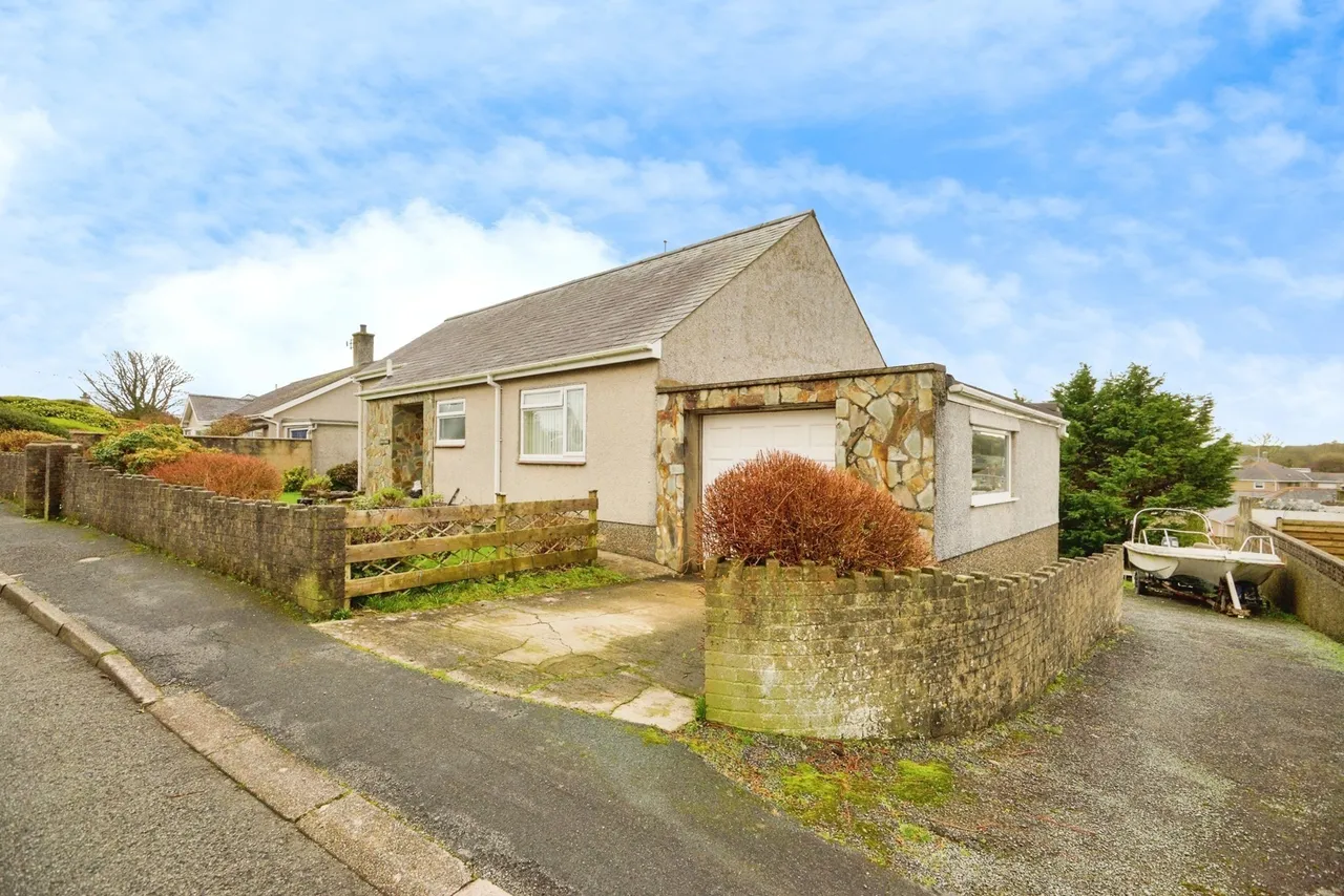 Llanbedrog, LL53, photo 15