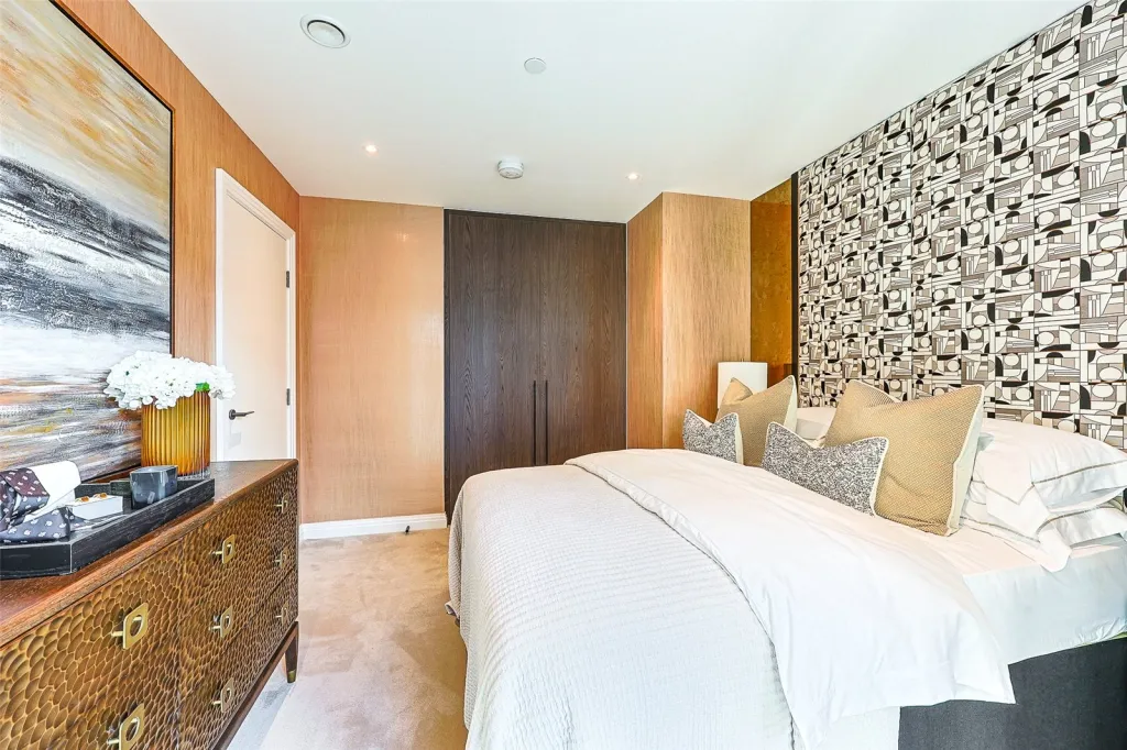 Eden Place, Royal Victoria, E16, photo 11