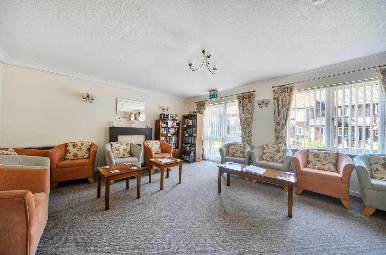 Sharon Road, West End, SO30, photo 15