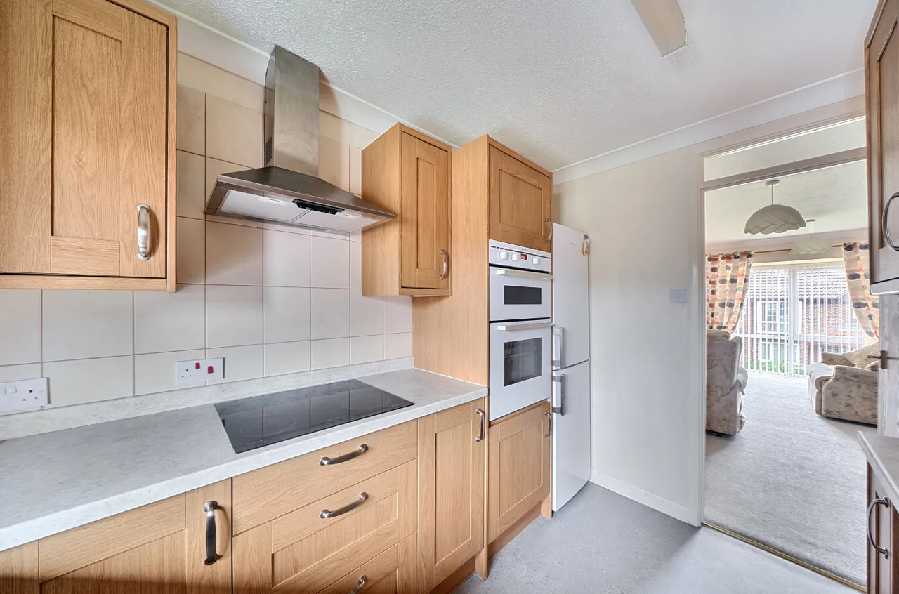 Sharon Road, West End, SO30, photo 8