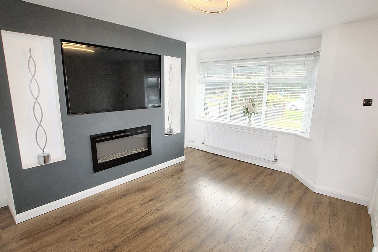 Warrington Road, Widnes, WA8, photo 4