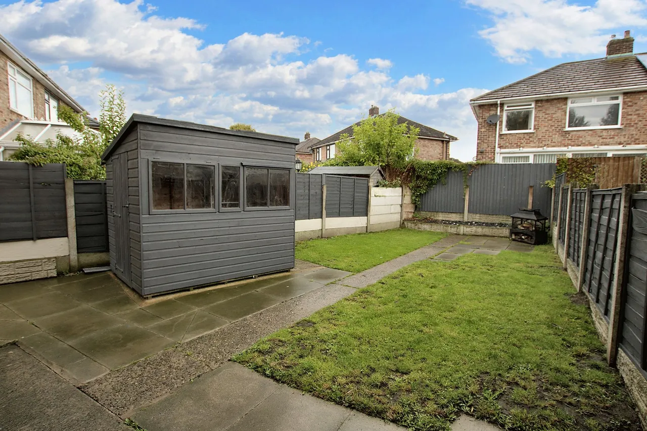 Warrington Road, Widnes, WA8, photo 22