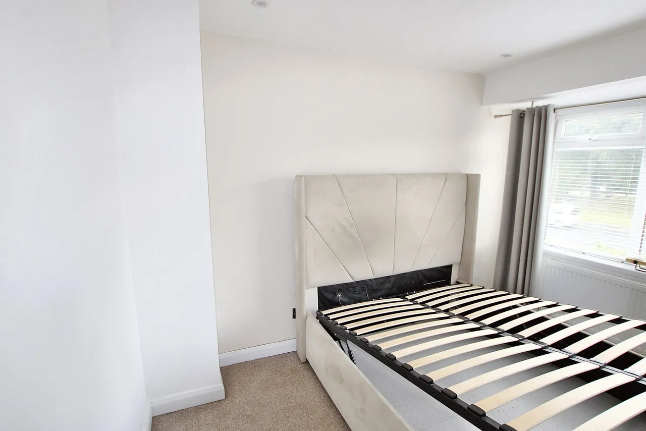 Warrington Road, Widnes, WA8, photo 12